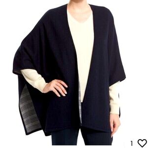 Tory Burch Merino Wool Poncho/Cape NWOT never worn Midnight Navy/White Size M/L